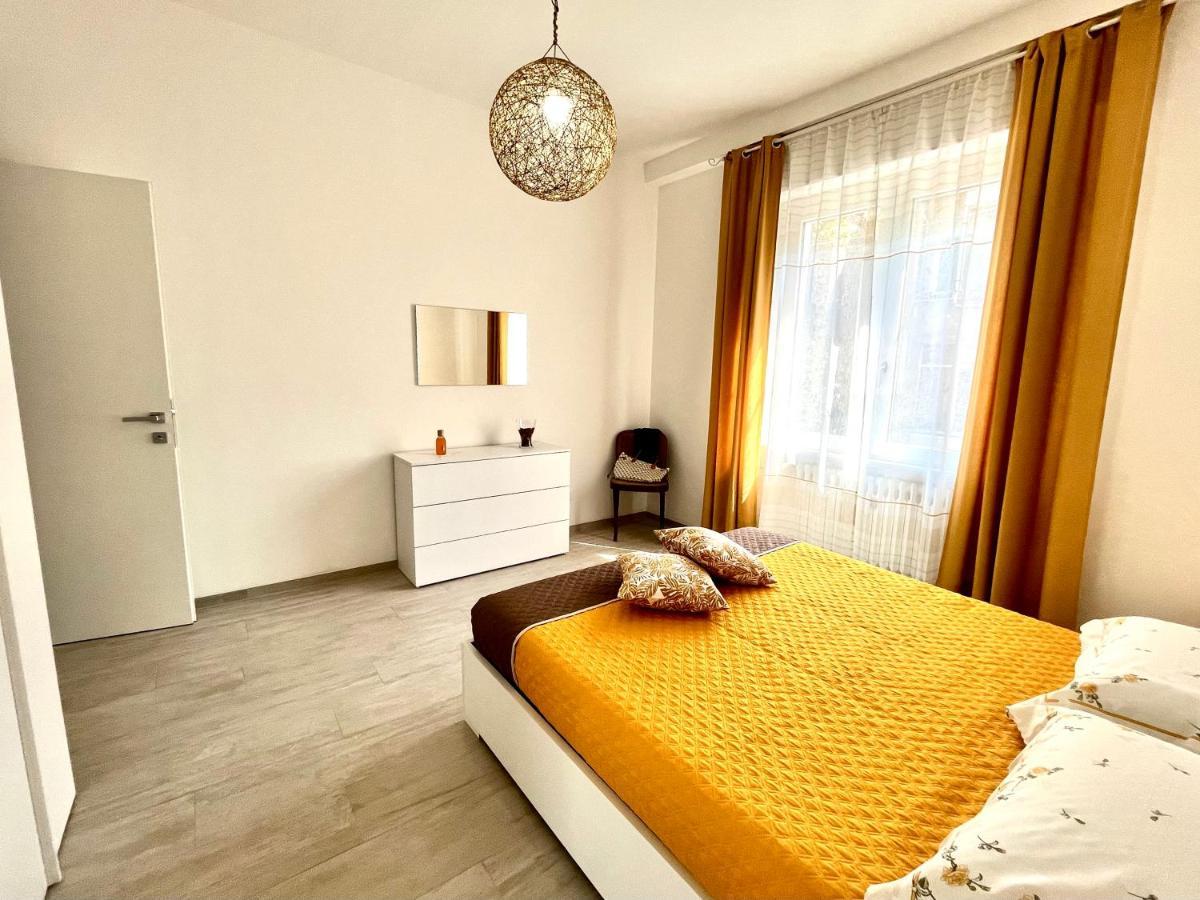Marina Centro Harbor Apartment 리미니 외부 사진