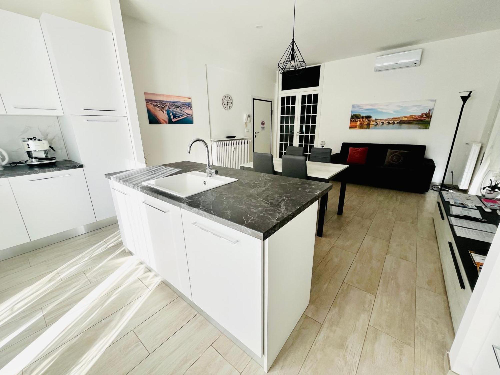Marina Centro Harbor Apartment 리미니 외부 사진